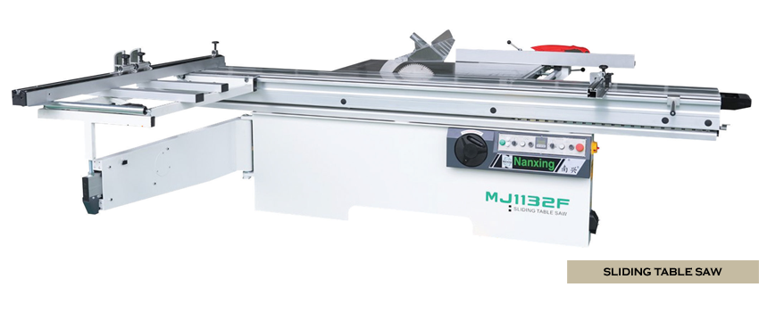 SLIDING TABLE SAW MACHINES